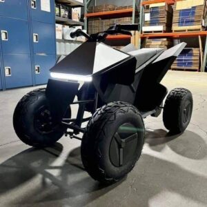 Tesla Cyberquad pour enfants (1 exemplaire restant)